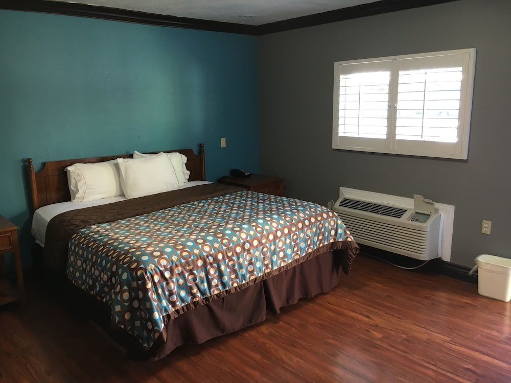Eagle Inn Motel - photo 14