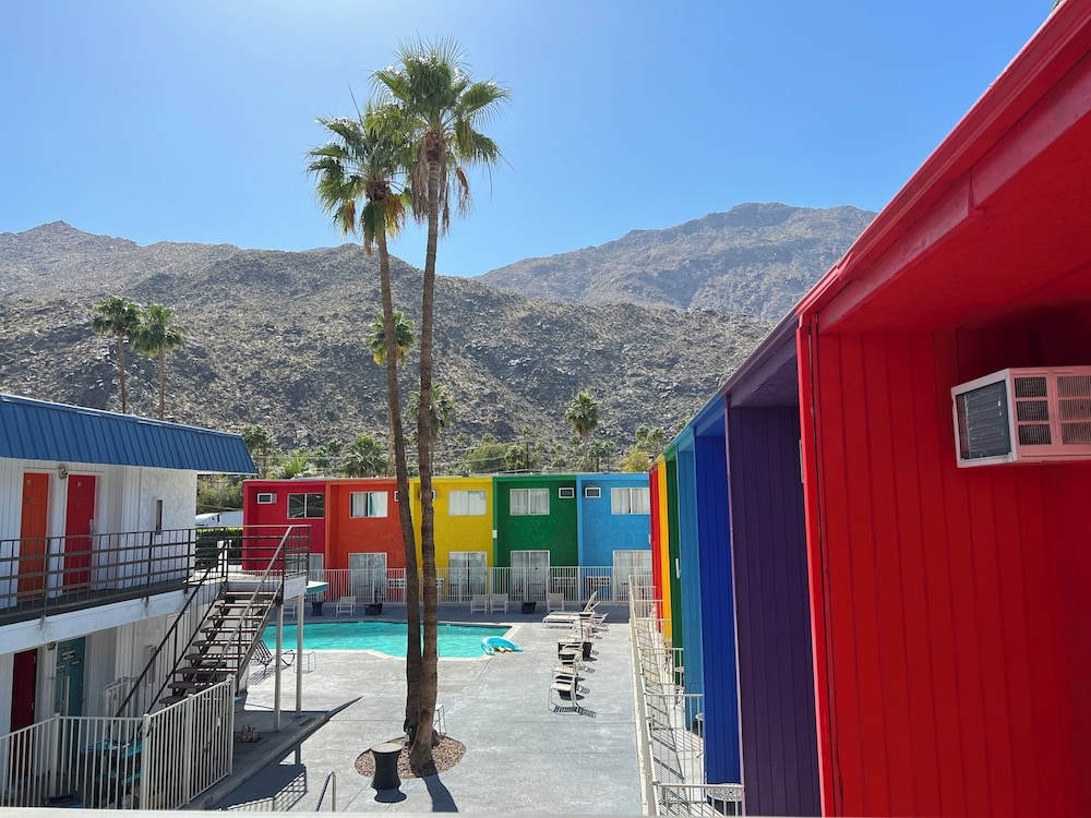 Delos Reyes Palm Springs - photo 30