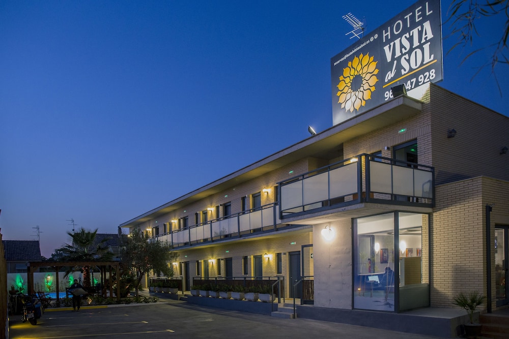 Hotel Vista Al Sol — Paterna
