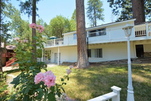O'Hara Lake View — hotel in Bass Lake