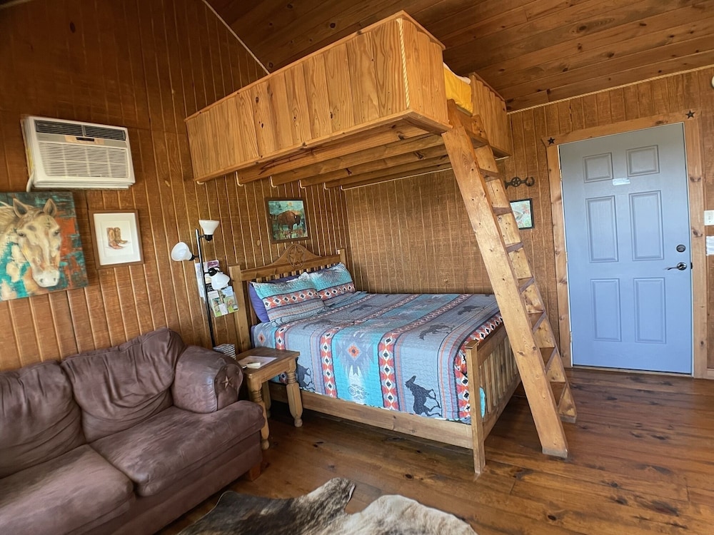Walnut Canyon Cabins - photo 32