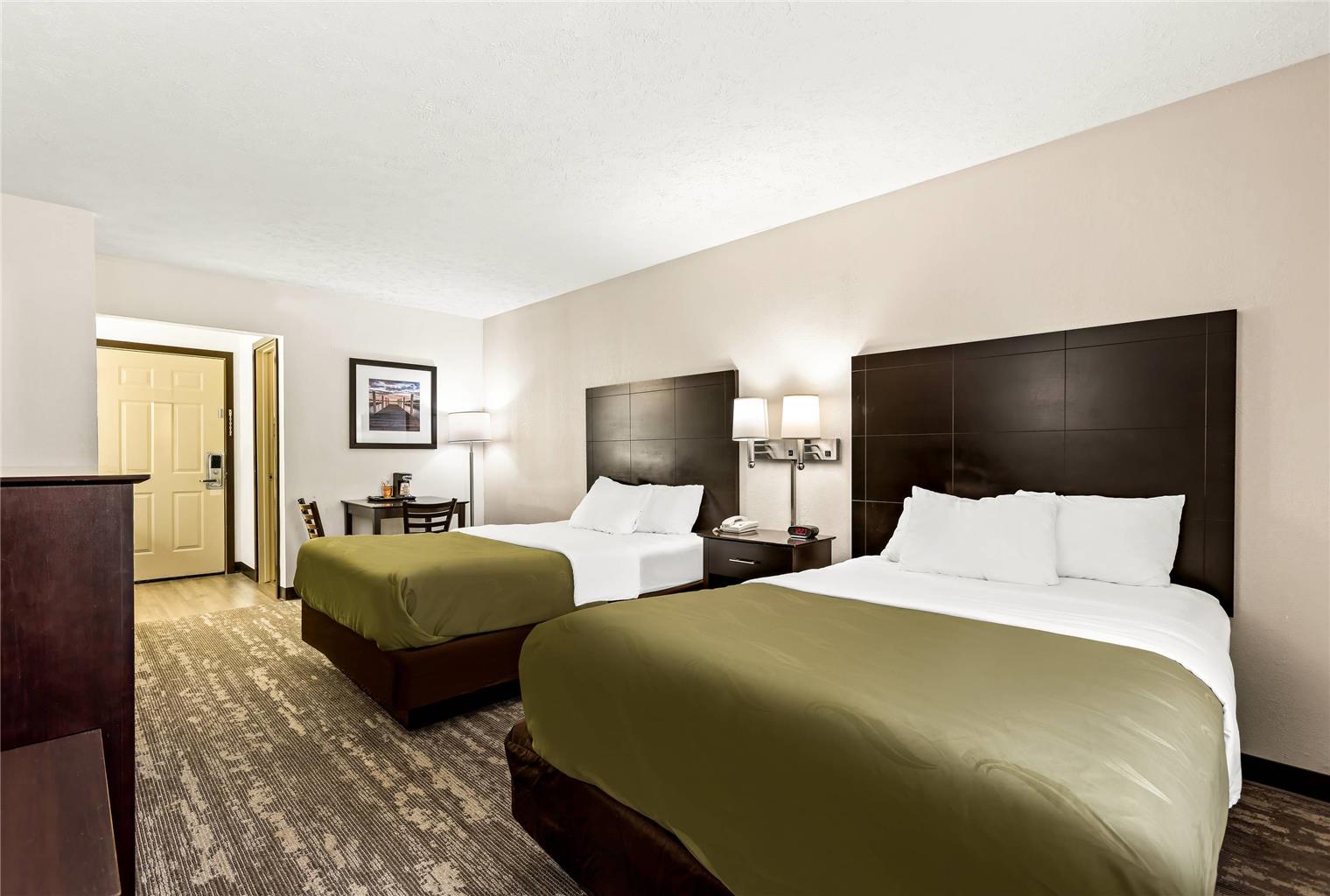 Quality Inn Traverse City - photo 17