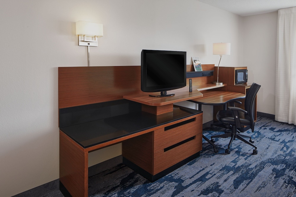 Fairfield Inn by Marriott Huntsville - photo 8