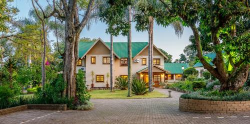 Country Lane Lodge — 4-Star Luxury Hotel in White River, South Africa