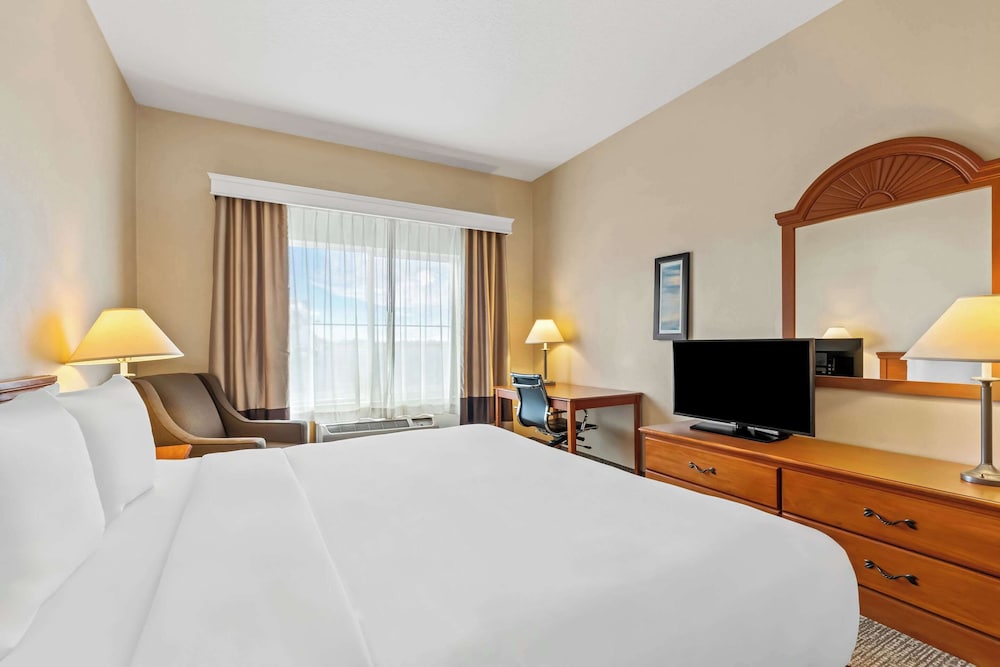 Comfort Inn & Suites Hermiston South - photo 7