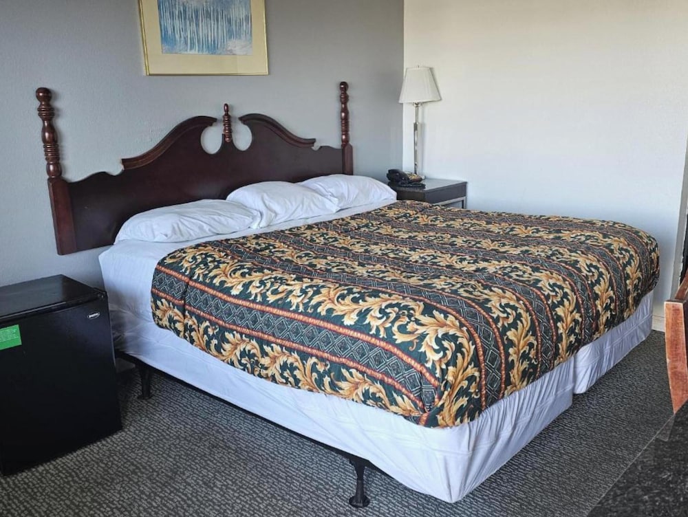Brookville Inn By OYO Near Dayton International Airport - photo 7