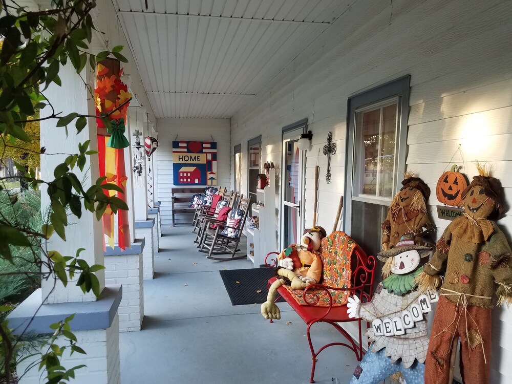 Ozark Country Inn - photo 43