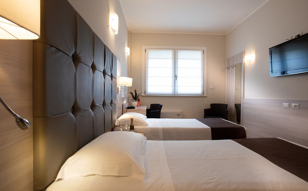 Hotel Montereale — hotel in Pordenone