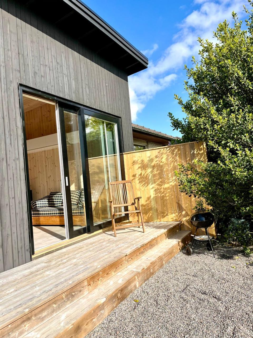 Neptuni Bed And Kitchen — hotel in Varberg