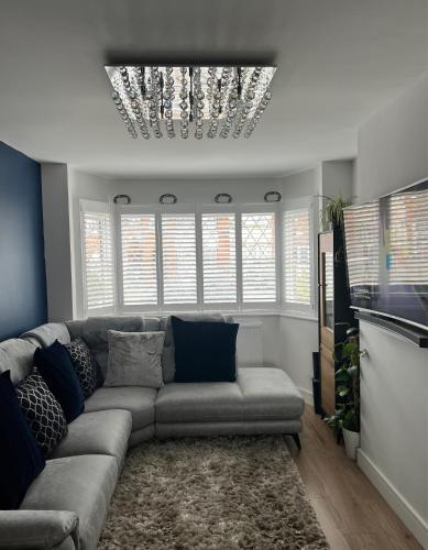 Double Room 1 Person in Great Barr Near M5 M6 Parking TV Bed Garden