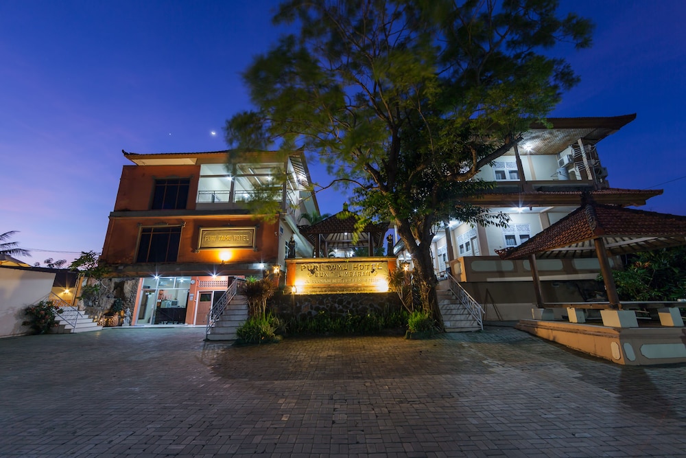 Puri Tamu Hotel