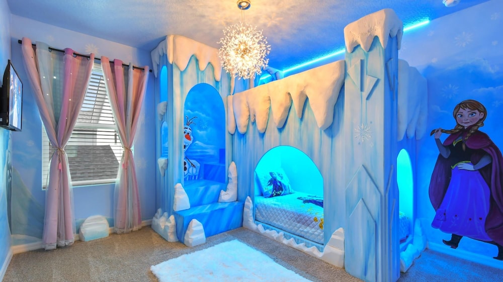 Solara Resort Themed 2022 - photo 61