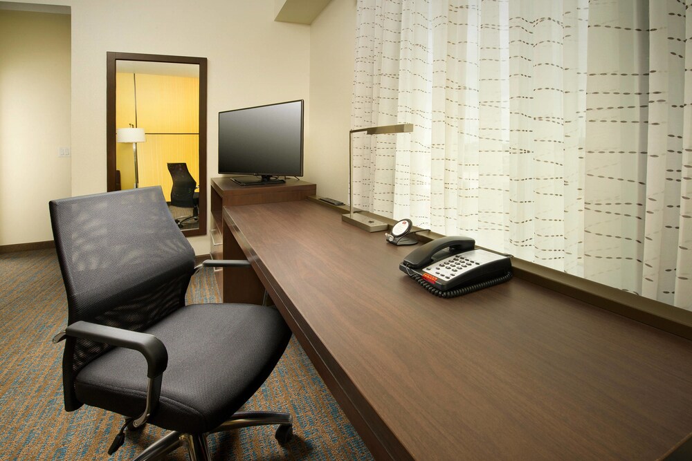 Residence Inn by Marriott Tyler - photo 5