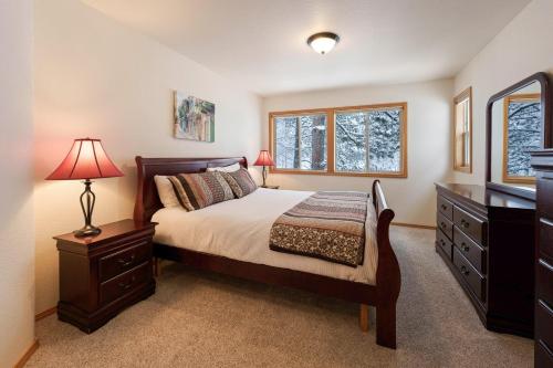 9 Hoodoo - photo 30