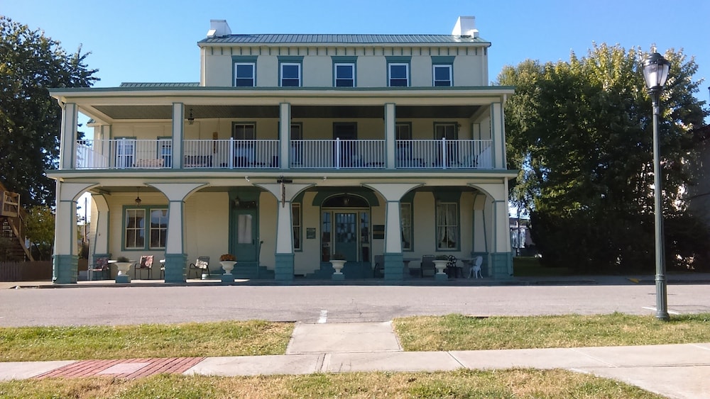 Empire House Hotel - photo 34