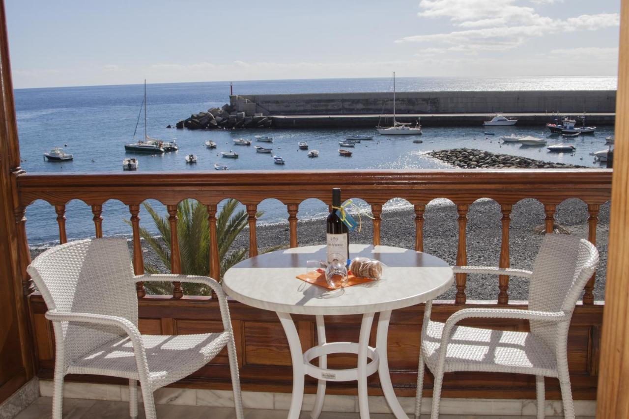 Apartamentos Tapahuga — 4-Star Luxury Hotel in Alajero, Spain