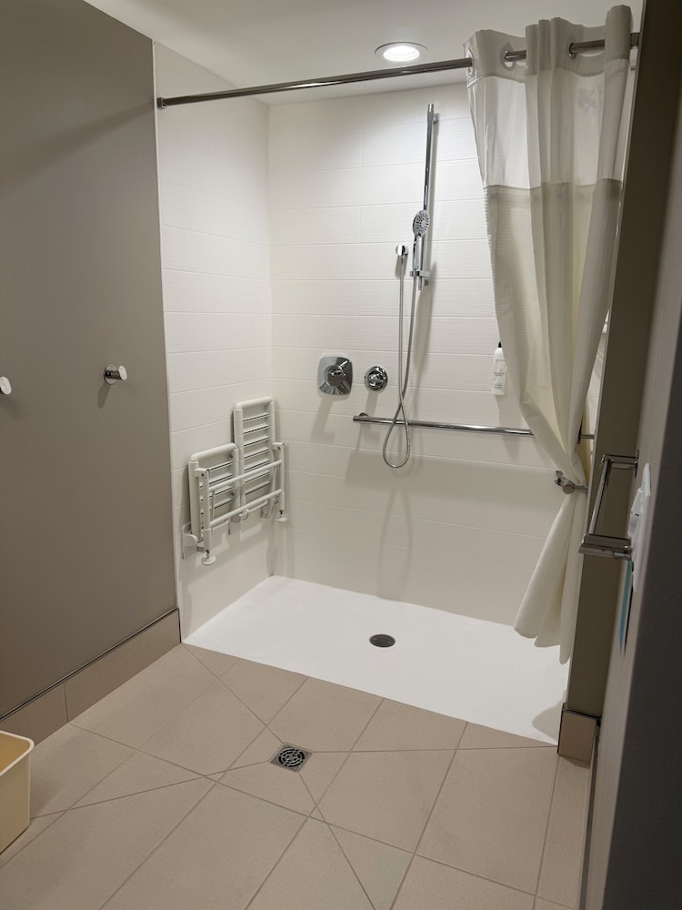 SpringHill Suites by Marriott Fargo - photo 23