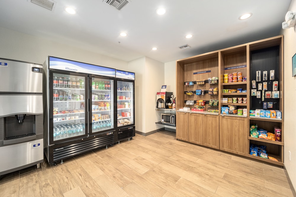 Candlewood Suites Ocala I 75 by IHG - photo 21