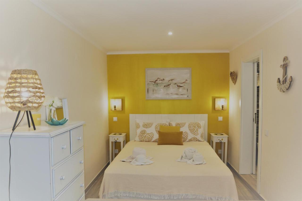 T0 Junto a Praia de Vale Centeanes Carvoeiro — 4-Star Luxury Hotel in Lagoa, Portugal