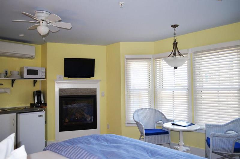 Admirals Landing Bed & Breakfast