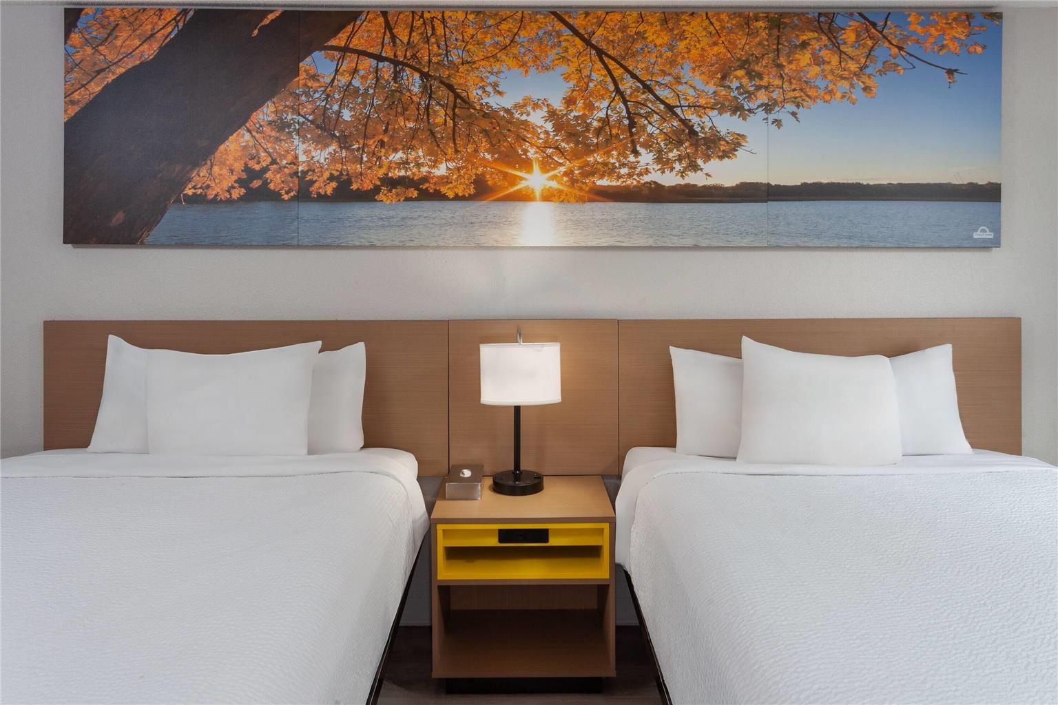 Days Inn by Wyndham Mason City - photo 20