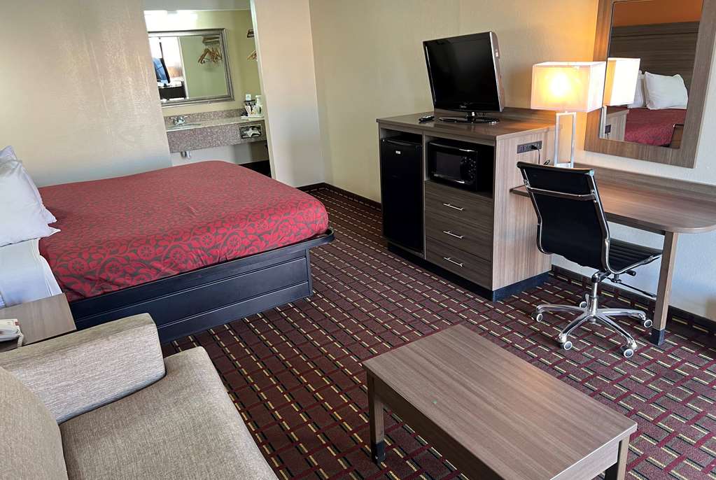 Days Inn by Wyndham El Reno - photo 9