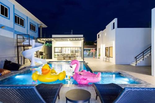 JPPoolVilla - carbon neutral hotel in Unknown City