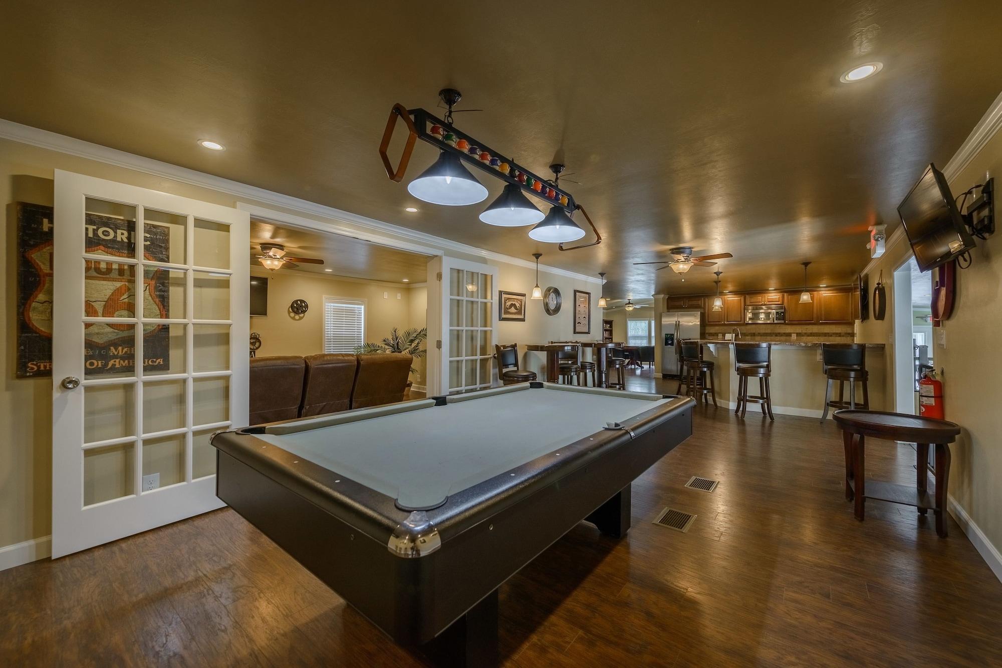Club Naples RV Resort - photo 12