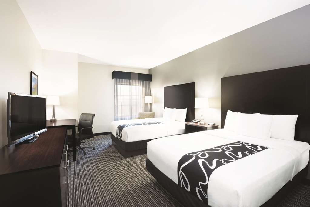 La Quinta Inn & Suites by Wyndham Billings - photo 12