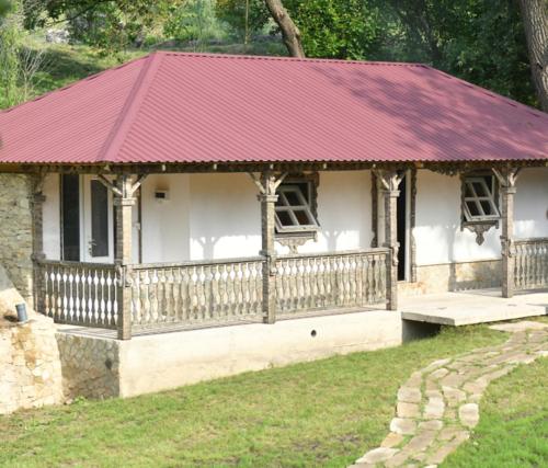 La Badea Mircea - carbon neutral hotel in Soroca