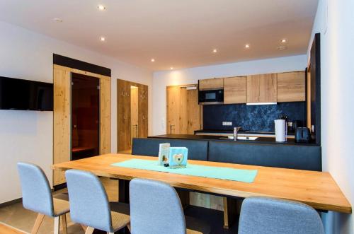 St. Florian Appartements — 4-Star Luxury Hotel in Galtuer, Austria