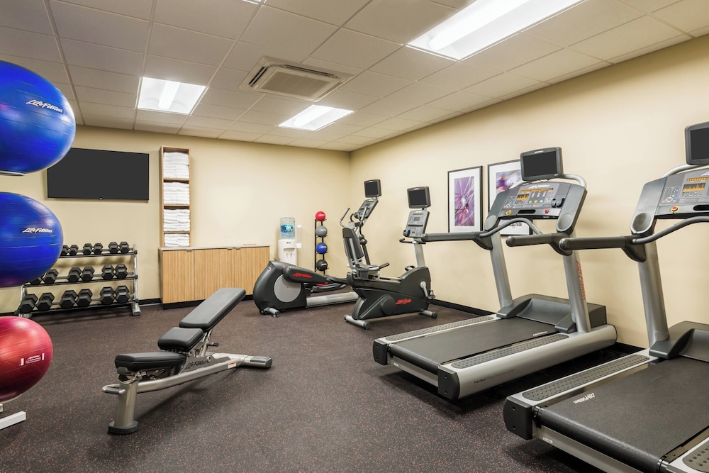 TownePlace Suites Latham Albany Airport - photo 32
