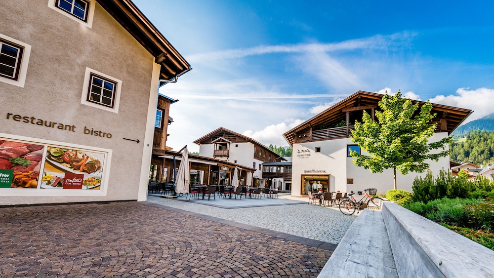 Zin Senfter Residence — 4-Star Luxury Hotel in San Candido, Italy