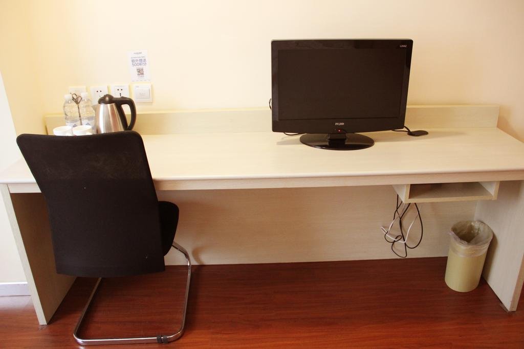 Hanting JJ E.Xunyang Rd. in Jiujiang, People's Republic of China