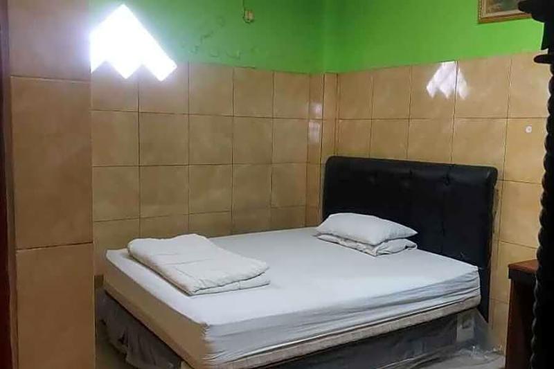 Hotel Mulia Kendari Mitra RedDoorz in Kendari, Indonesia