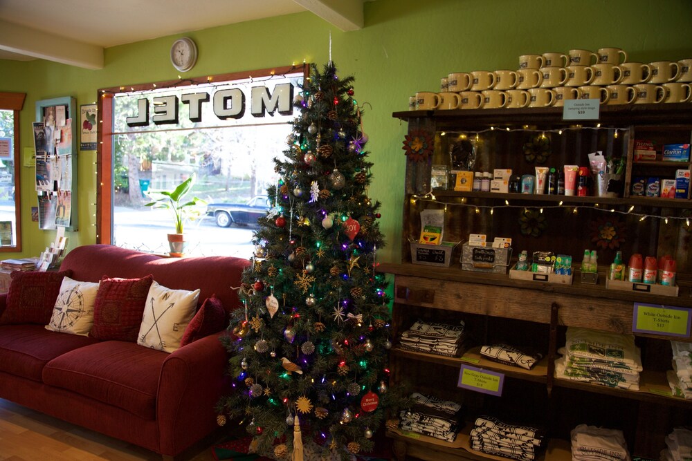 Outside Inn - photo 2