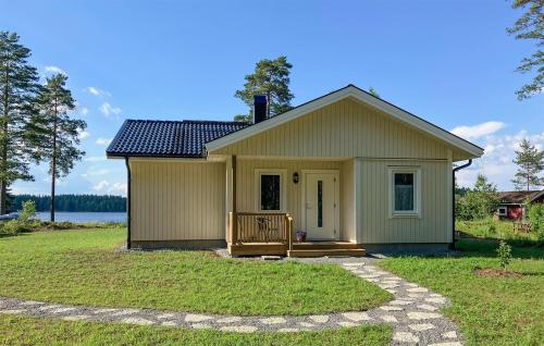 3 Bedroom Cozy Home In Vaggeryd — 4-Star Luxury Hotel in Vaggeryd, Sweden
