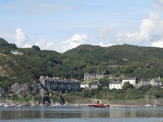 Lawrenny Lodge — 4-Star Luxury Hotel in Barmouth, United Kingdom