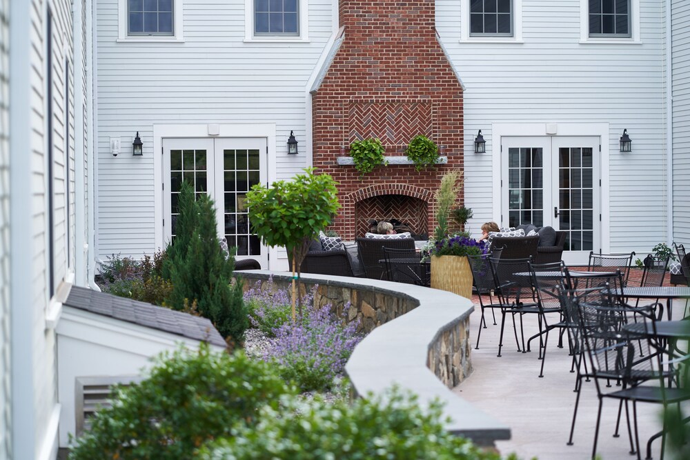 The Groton Inn - photo 49