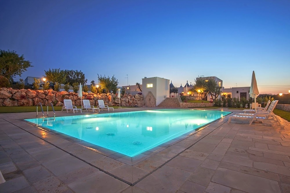 Coppola di Seta — 4-Star Luxury Hotel in Locorotondo, Italy
