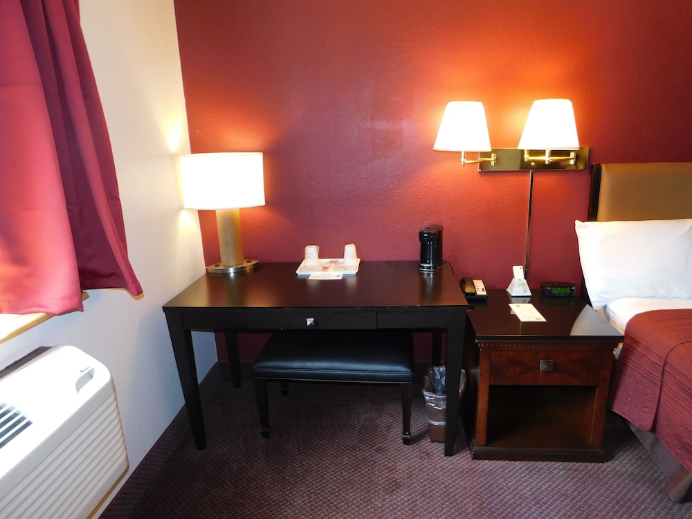 The Covered Bridge Inn - photo 13