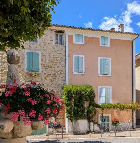 Le Relais Laviolette - last minute hotel in Unknown City
