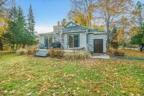 Riverside Abode — hotel in Thompsonville
