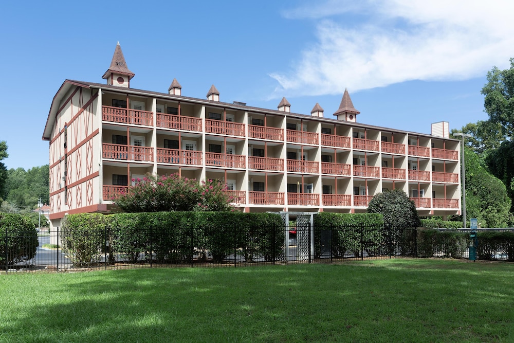 Hampton Inn Helen — Gainesville