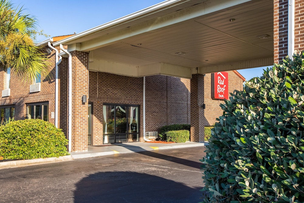 Red Roof Inn Hardeeville - photo 35