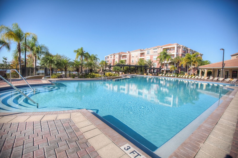 Amazing Orlando — 4-Star Luxury Hotel in Orlando, United States