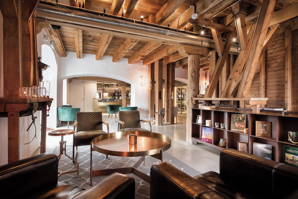 La Fabrica Del Canal - carbon neutral hotel in Palencia