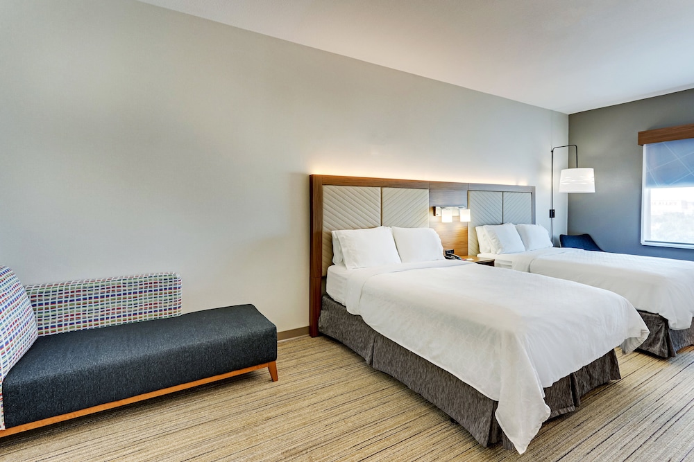 Holiday Inn Express Hotel & Suites Weatherford by IHG - photo 14