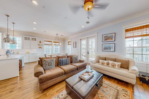 The Conch Casa — 4-Star Luxury Hotel in Galveston, United States