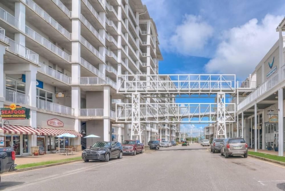 Wharf Resort 917 - photo 41